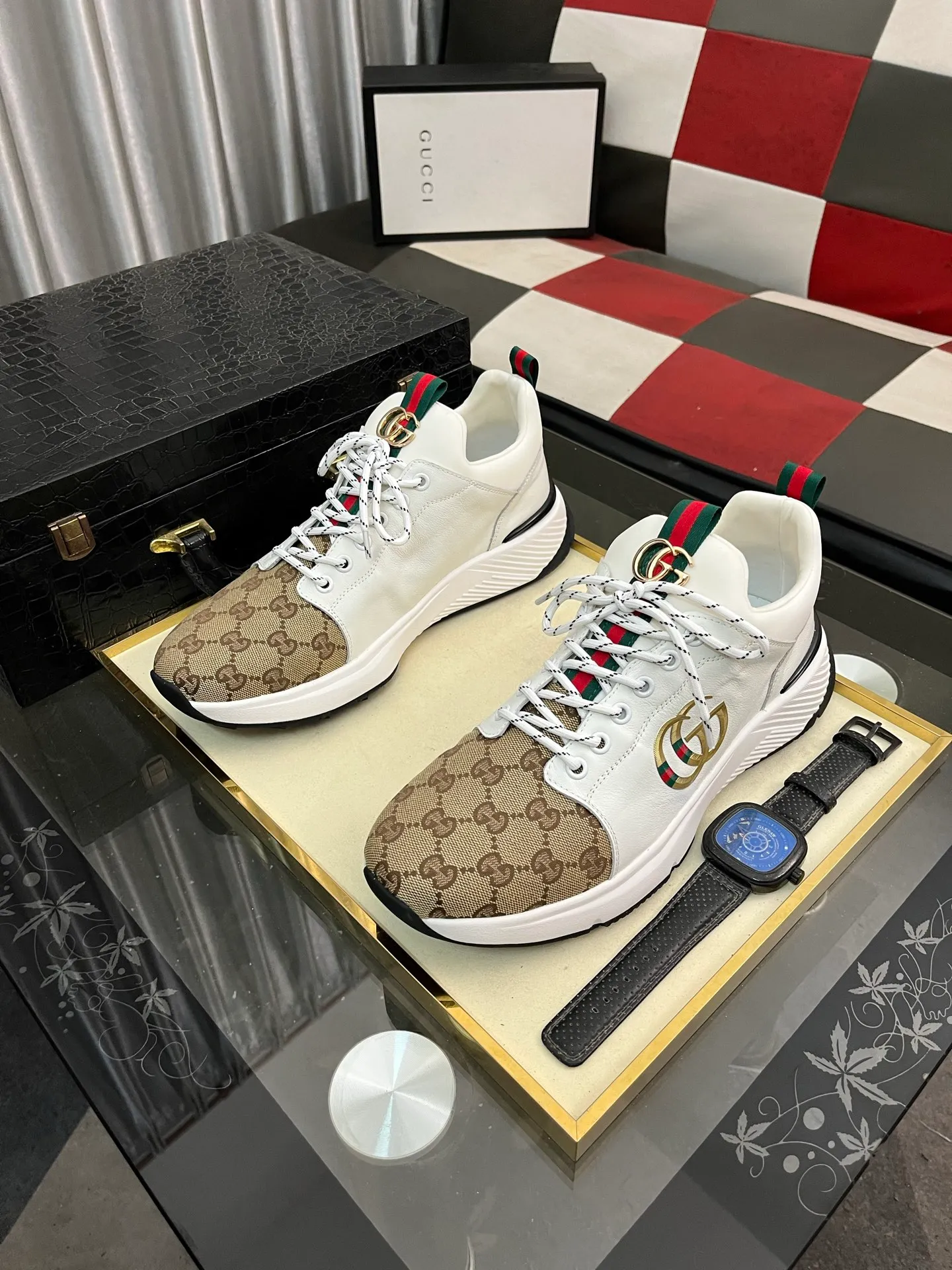 Men's Men's Shoes 💰458 ⌚️⌚️[GUCCI] Gucci men's casual shoes are absolutely popular 🔥The ultimate matching item for trendy men! The charm of super texture is irresistible, the main recommendation, the flower leather color is bright! The upper is made of high-quality brand printed fabric with cowhide, breathable leather lining and wear-resistant rubber sole, noble and elegant! Extremely comfortable🎁🎁You can be as handsome as you want💪 38-445⃣️colors available